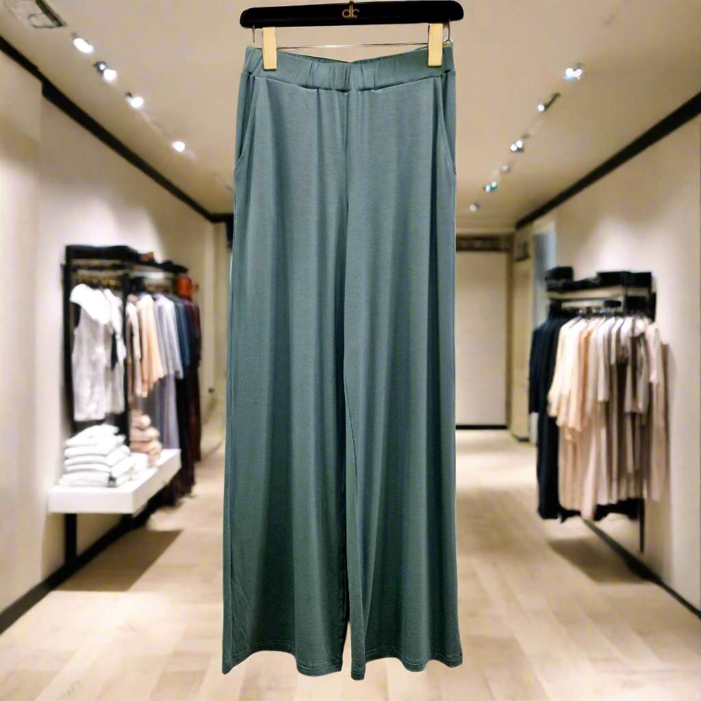 PEPPER Dusty green platėjančios kelnės moterims