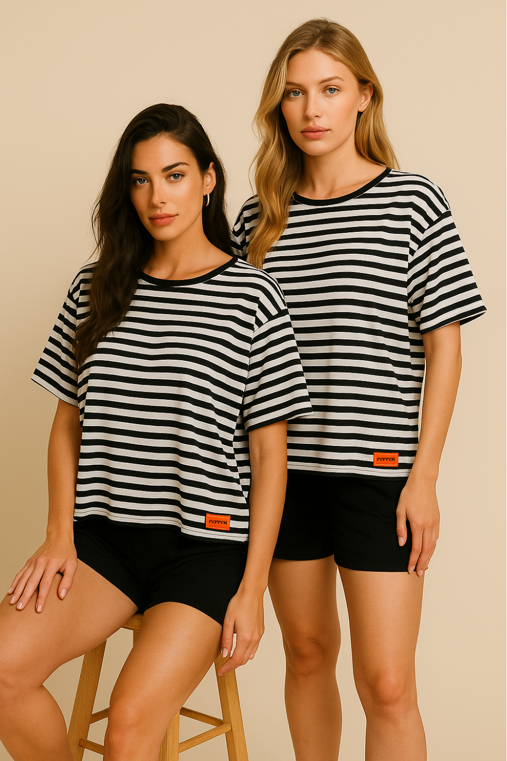 PEPPER White & Blue Pique crop top  marškinėliai moterims