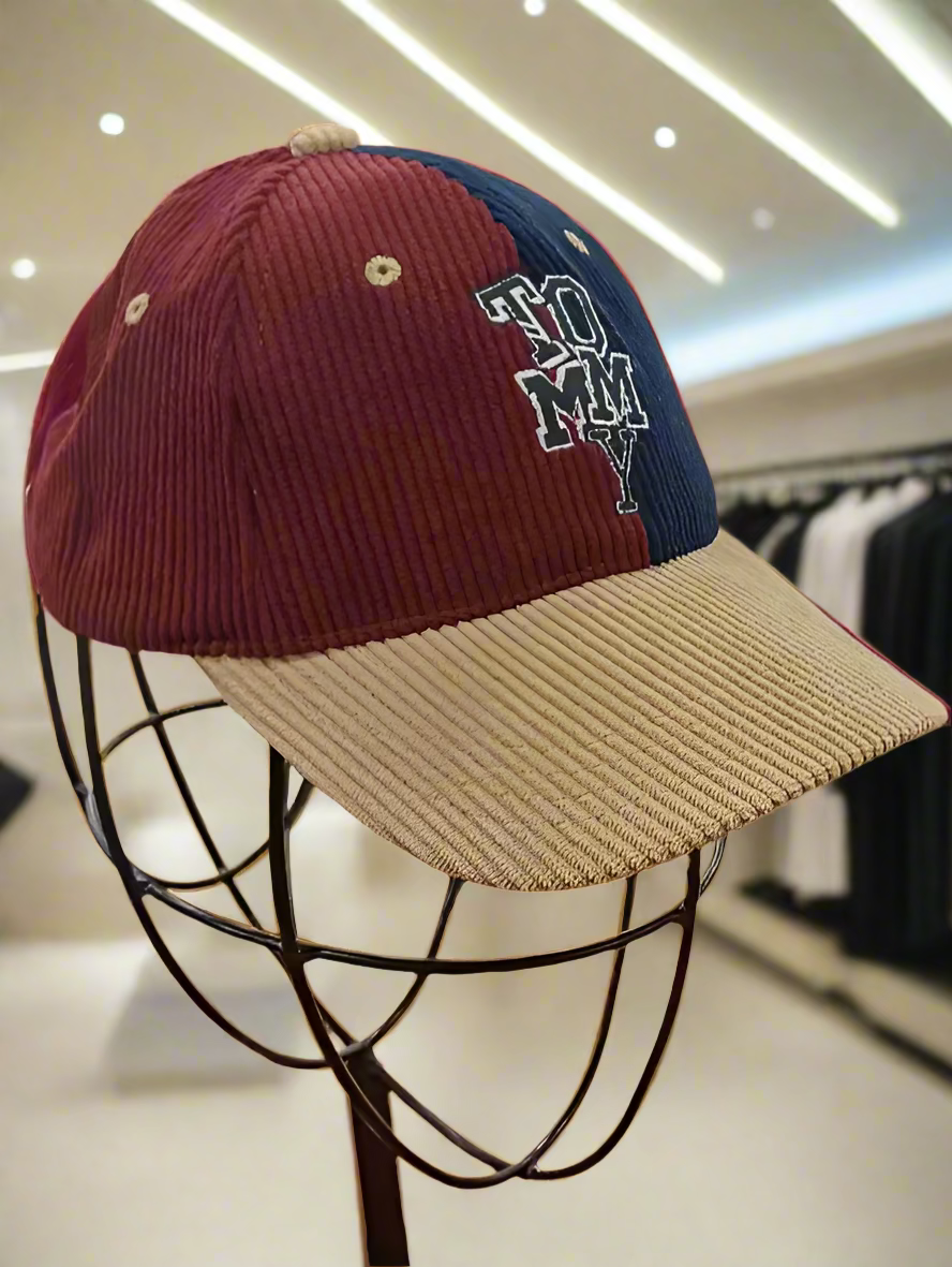 TOMMY HILFIGER kepurė su snapeliu