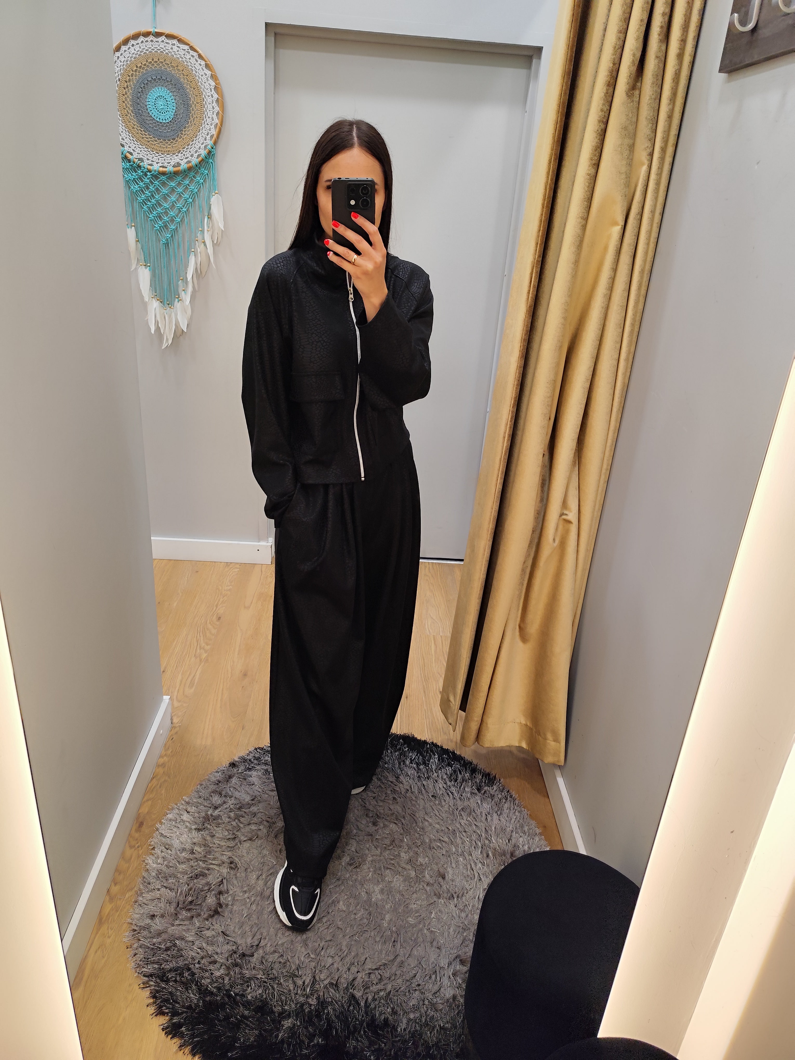 PEPPER Black Tiger džemperis moterims su užtrauktuku ir kišenėmis