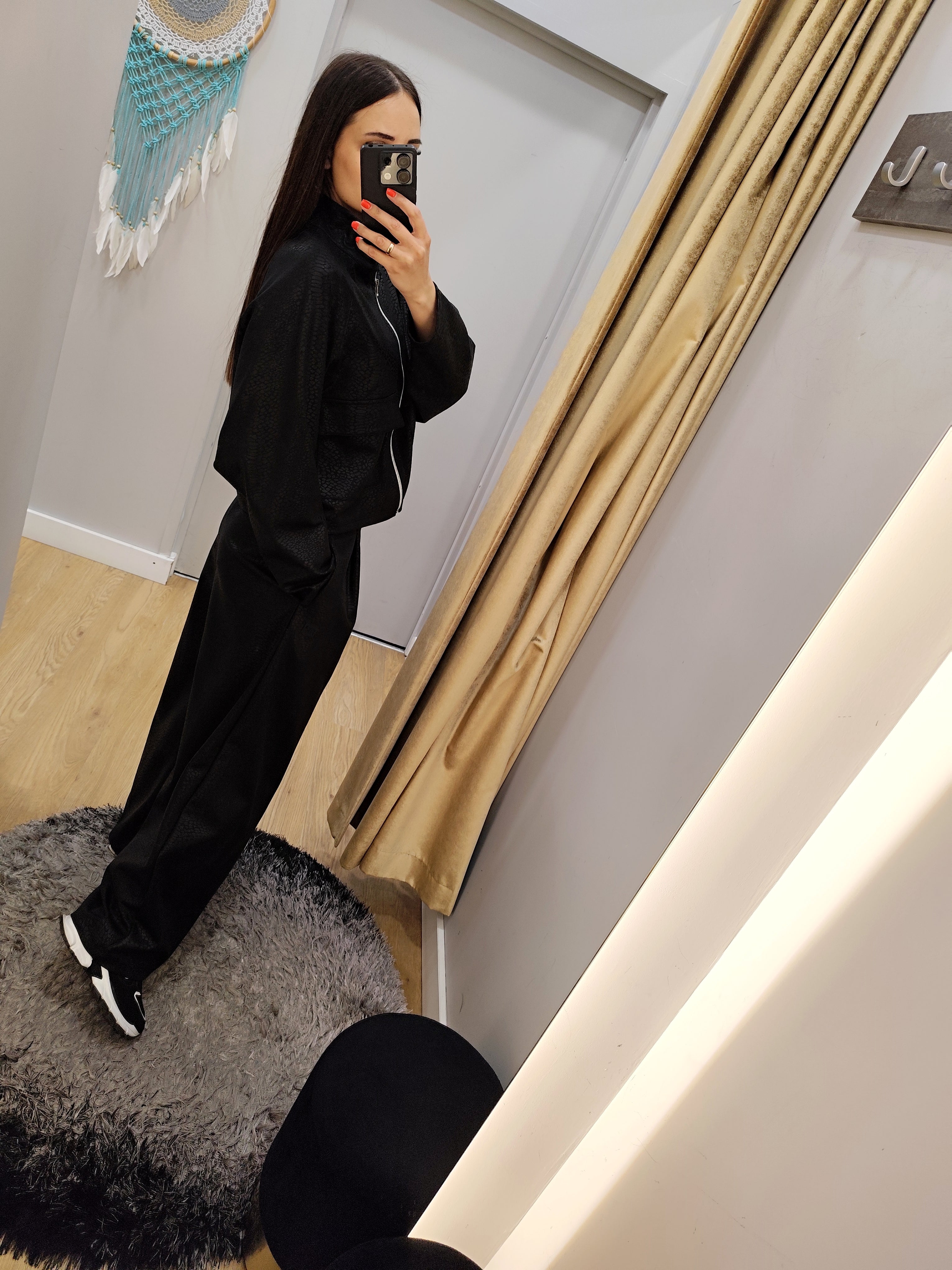 PEPPER Black Tiger džemperis moterims su užtrauktuku ir kišenėmis