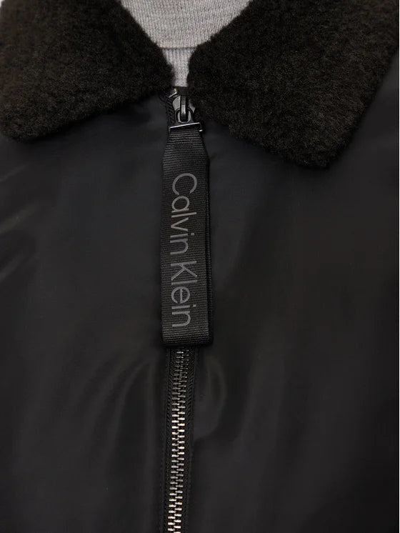 CALVIN KLEIN juoda striukė vyrams