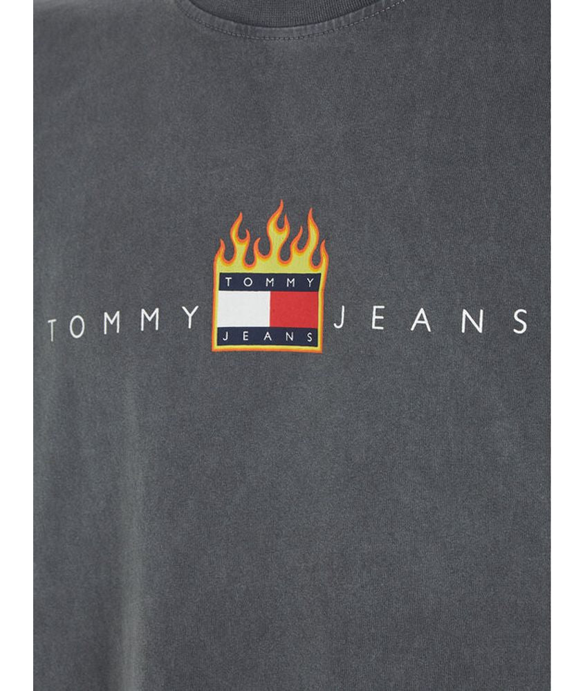 TOMMY JEANS t-shirt for men