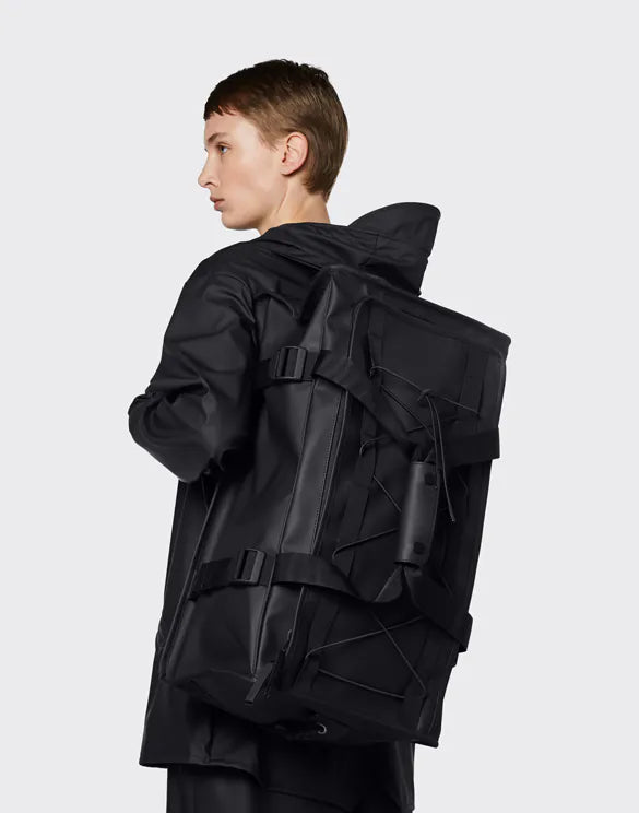 RAINS UNISEX mountaineer duffel Black krepšys/kuprinė