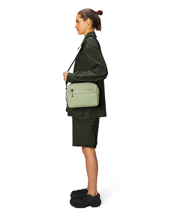 RAINS CARGO BOX BAG shoulder bag