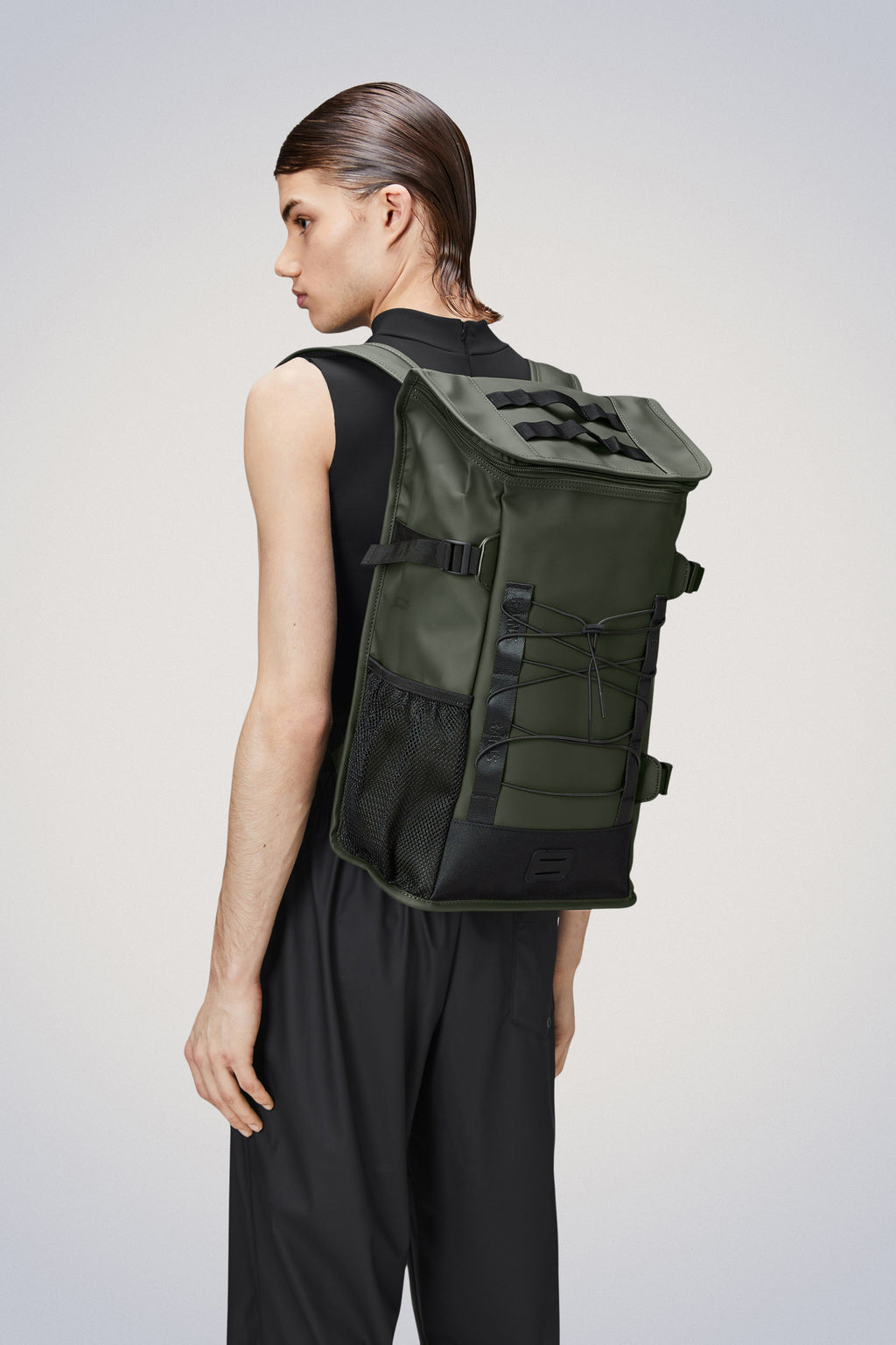 RAINS Mountaineer Green backpack