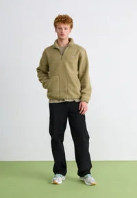 PEPPER UNISEX OVERSIZED &amp; balanced sweater with fluff