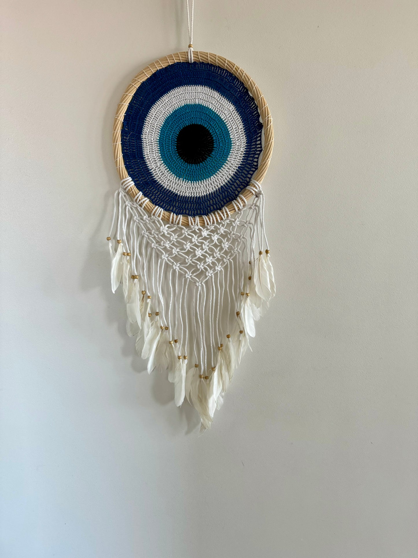 32 cm turkish eye dream catcher with white feathers
