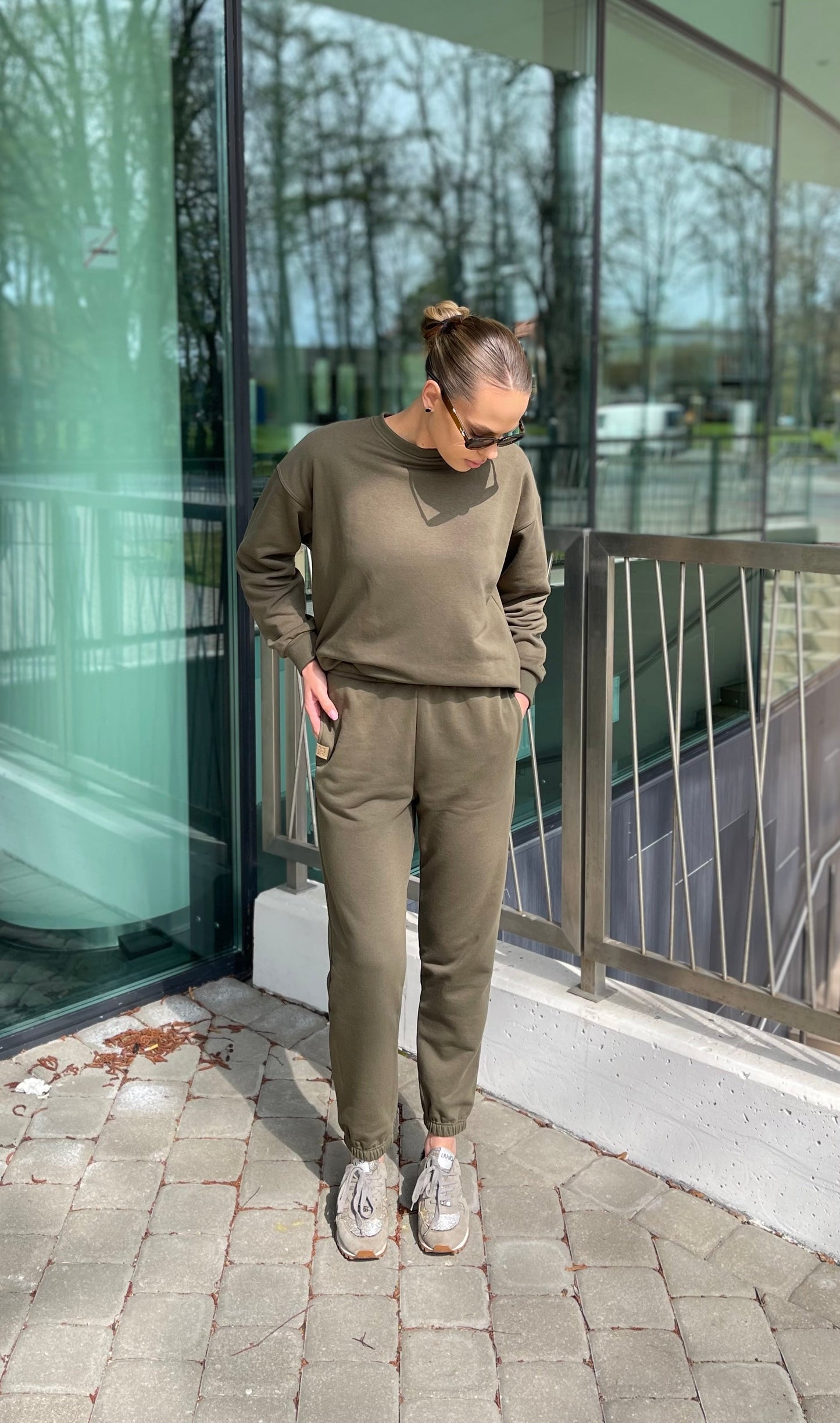 PEPPER UNISEX Dream khaki kelnės