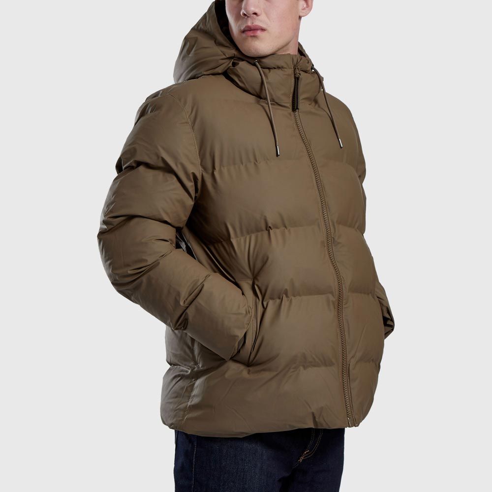 RAINS UNISEX PUFFER wood striukė