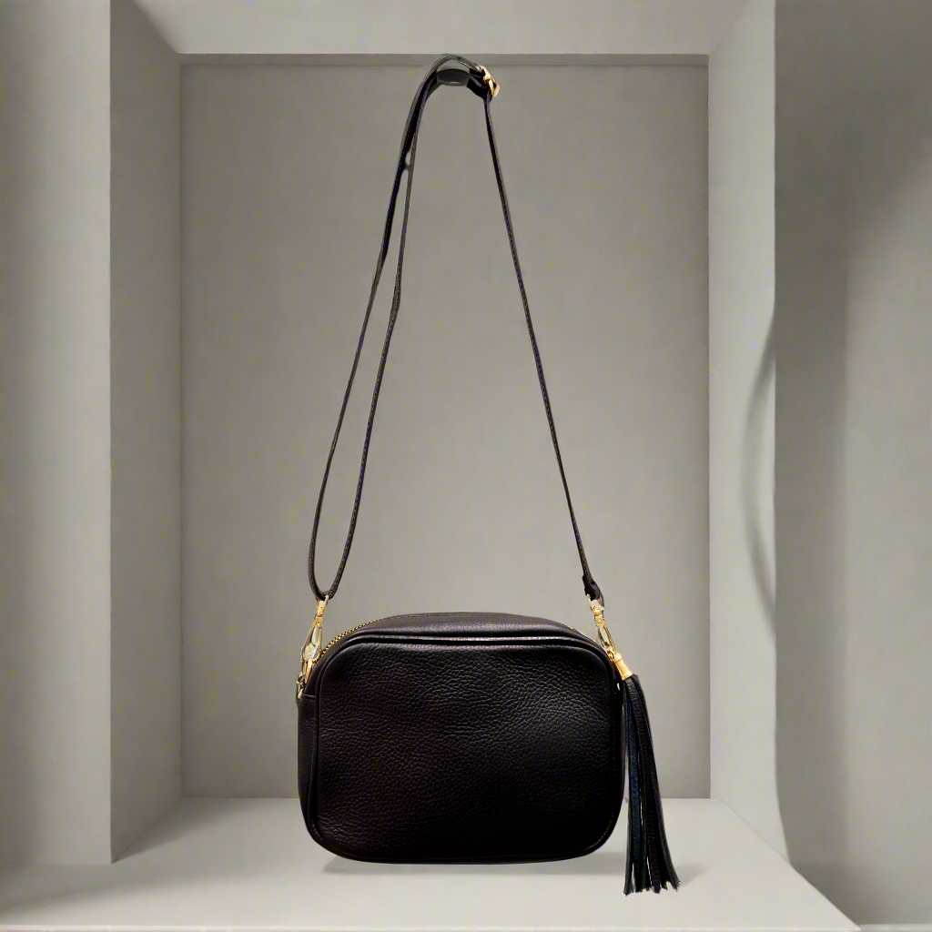 Black leather handbag for women
