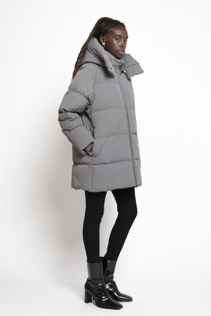 COPPEROSE oversized carbone puffer striukė su gobtuvu moterims