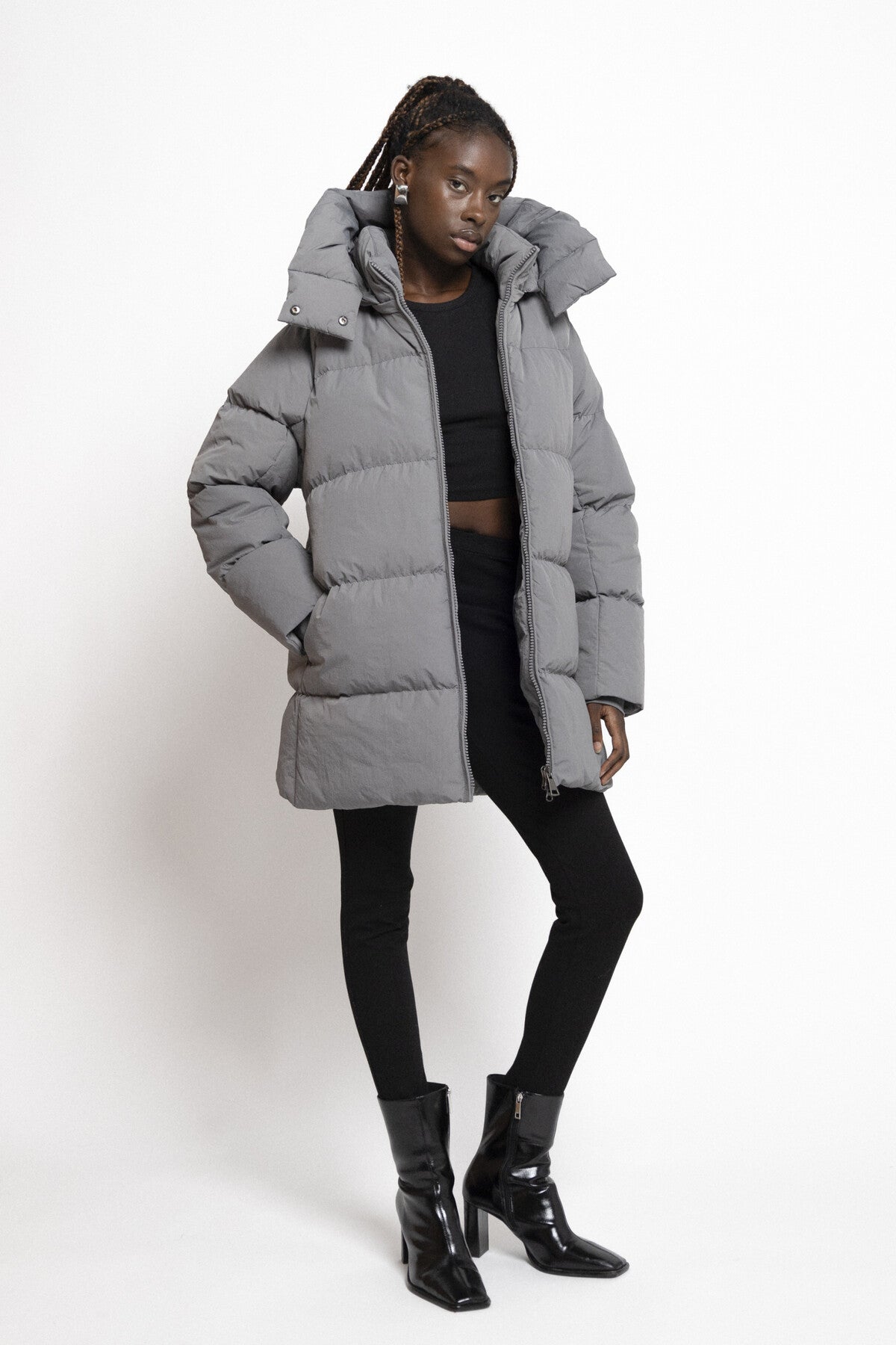 COPPEROSE oversized carbone puffer striukė su gobtuvu moterims