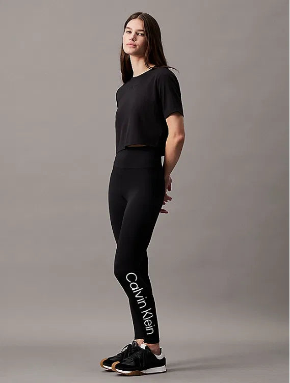 CALVIN KLEIN cream elastics