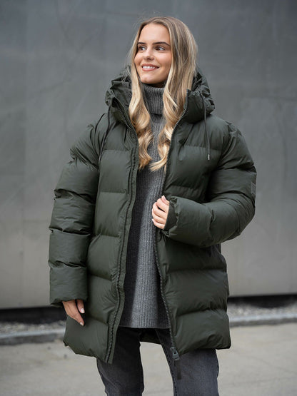 RAINS UNISEX Puffer žalia parka