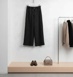 LUMINA juodos laisvalaikio kelnės moterims