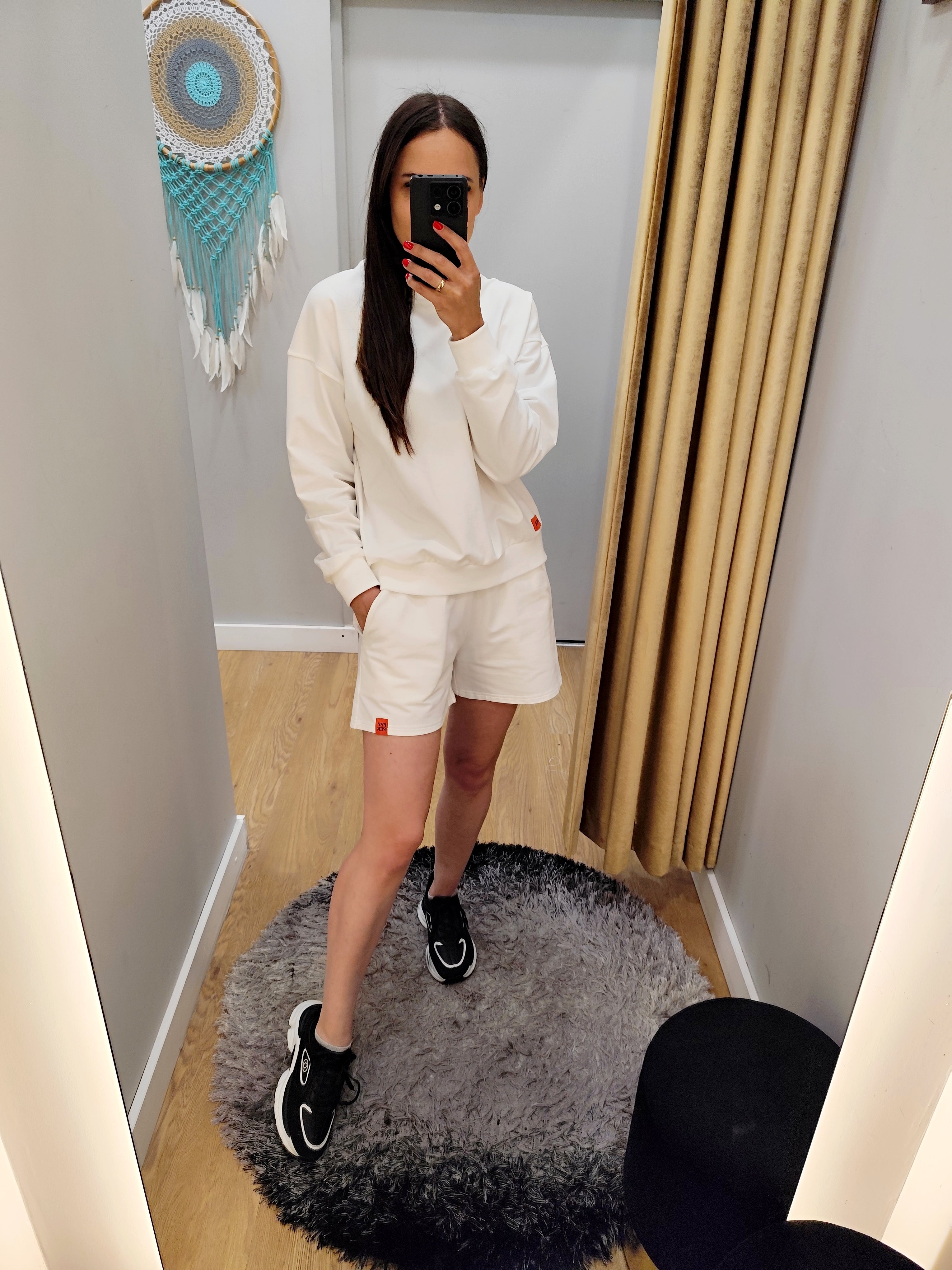 PEPPER Of White shorts for women