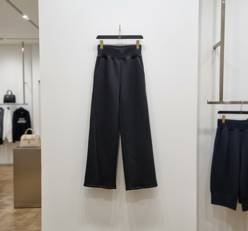 LUMINA juodos laisvalaikio kelnės moterims