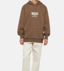 PEPPER UNISEX OVERSIZED &amp; balanced sweater with fluff