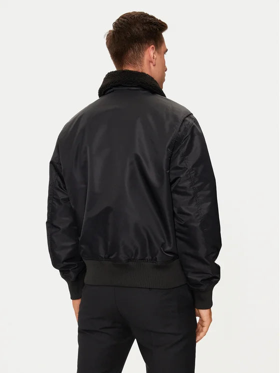 CALVIN KLEIN juoda striukė vyrams