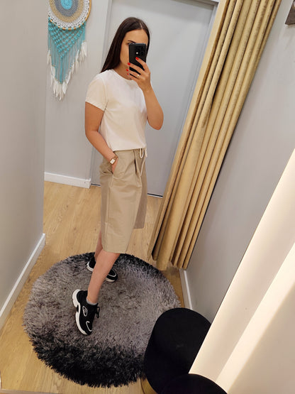 GIOYA &amp; Co Beige shorts for women
