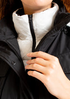 CALVIN KLEIN juoda striukė moterims