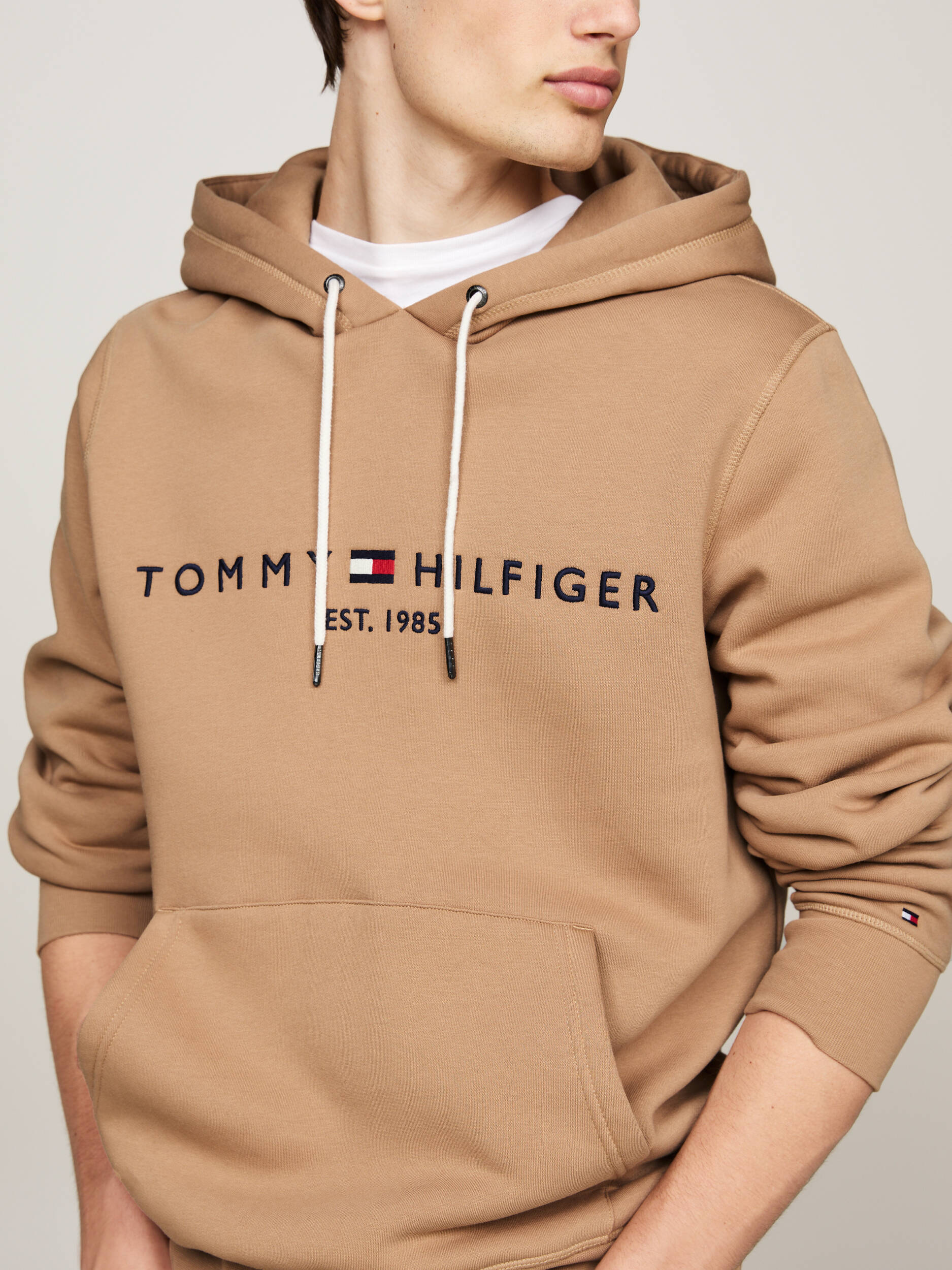 TOMMY HILFIGER džemperis su pūkeliu ir goptuvu